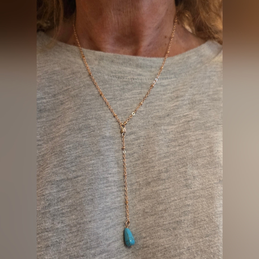 Elegant Gold Chain Necklace
